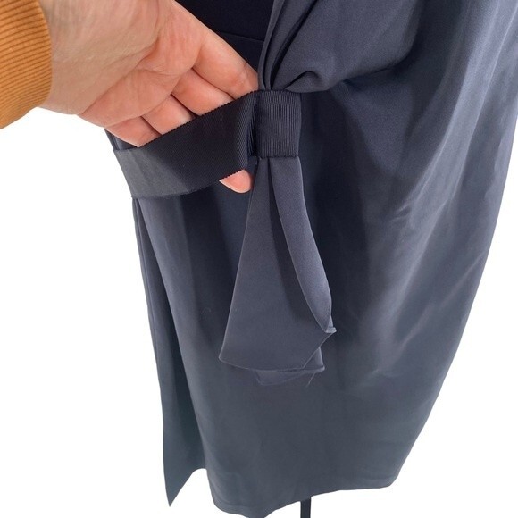 Elie Tahari Size‎ 4 Dalia Wrap Dress Navy Blue Bow Front Wedding Guest Old Money - Picture 15 of 15